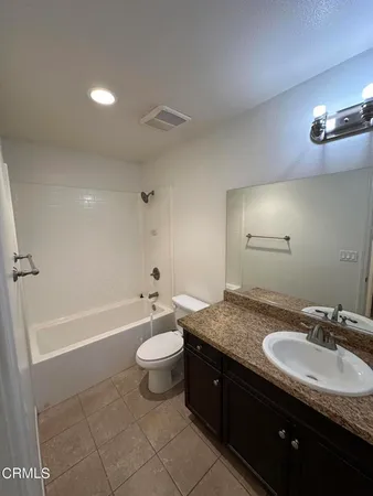 $3,300 | 1016 Los Angeles Avenue, Unit 104, Ventura, CA 93004