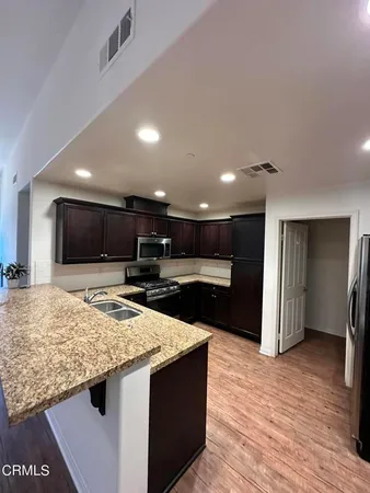 $3,300 | 1016 Los Angeles Avenue, Unit 104, Ventura, CA 93004