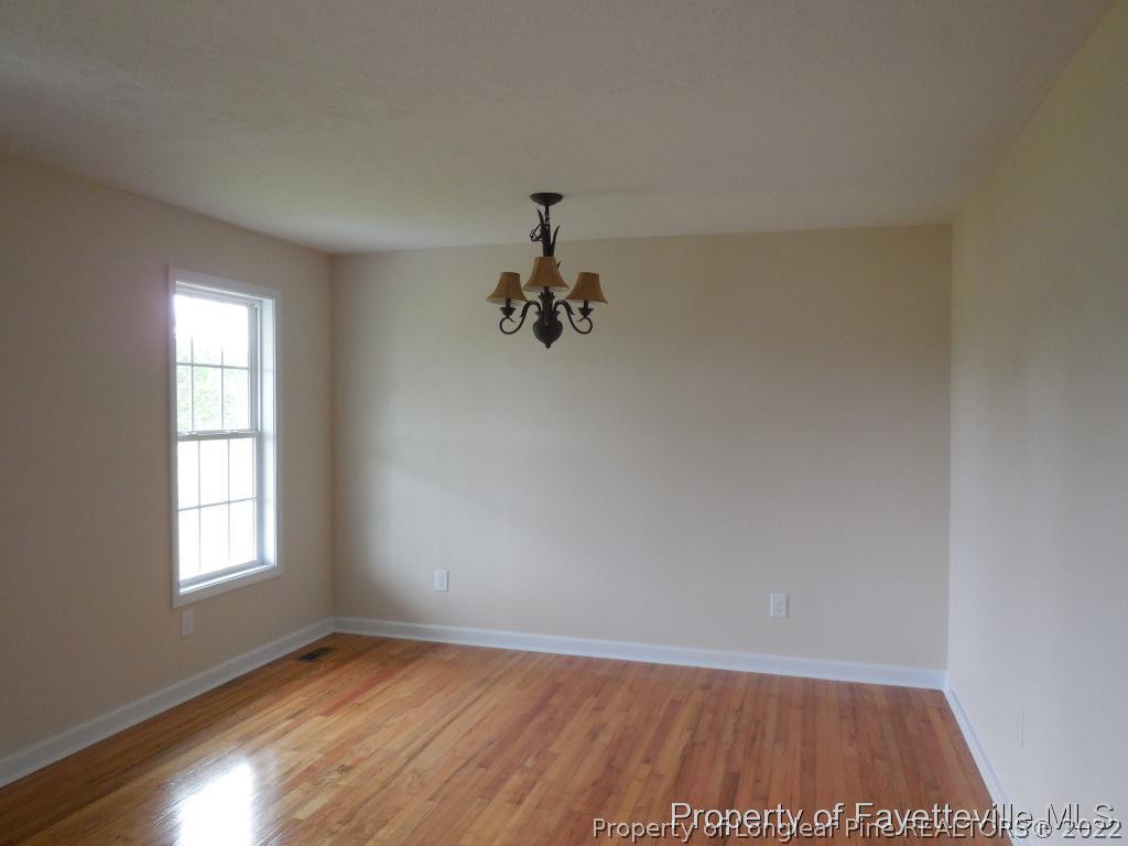11332 Dunn Road Dunn, NC 28334 - Photo 6 of 22 Gallery Image 6