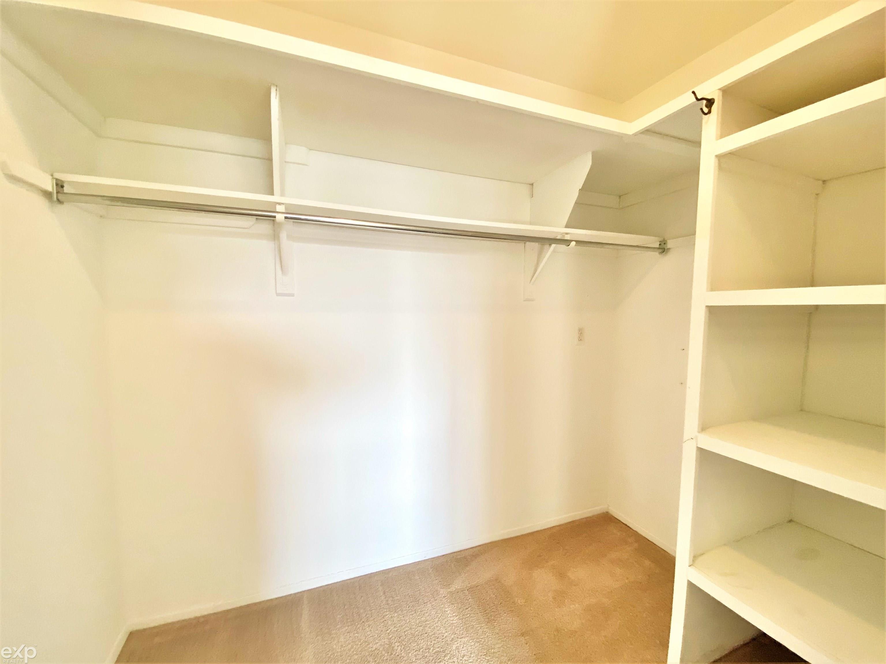 424 Baldwin Avenue, Unit 96 Rochester, MI 48307 - Photo 4 of 15