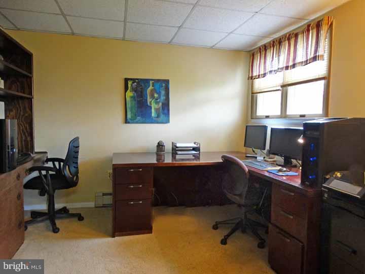 12 Turf Road Levittown, PA 19056 - Photo 14 of 25
