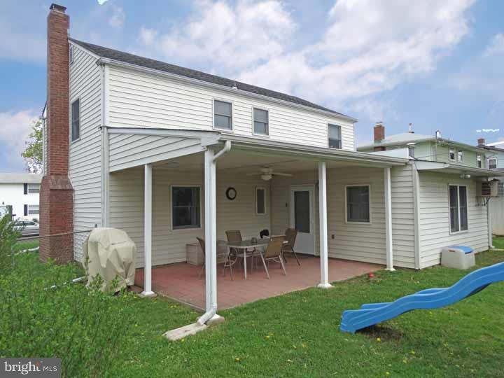 12 Turf Road Levittown, PA 19056 - Photo 23 of 25