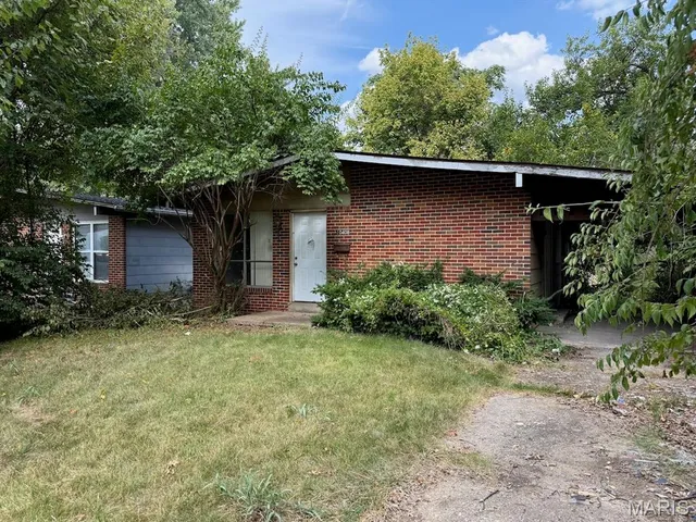 $35,000 | 10408 Prince Drive, St. Louis, MO 63136