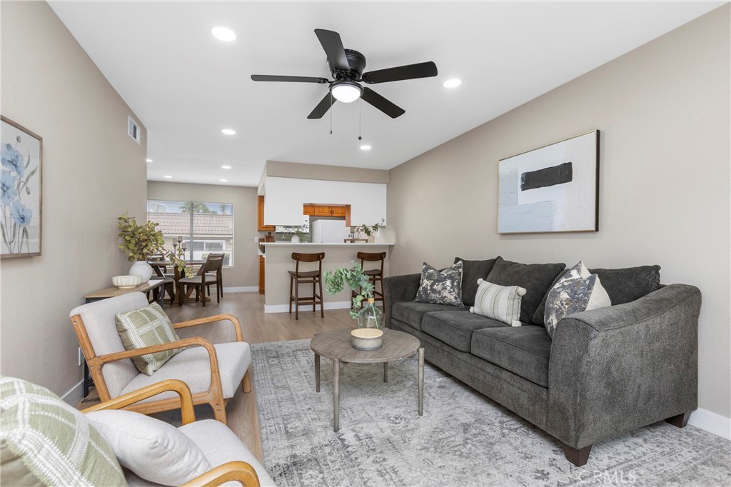 732 West Lambert Road, Unit 34 La Habra, CA 90631 - Photo 4 of 18