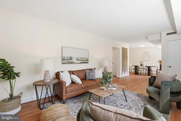 $200,000 | 407 Tulip Avenue, Unit 104, Takoma Park, MD 20912