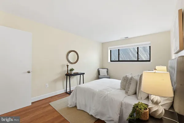 $200,000 | 407 Tulip Avenue, Unit 104, Takoma Park, MD 20912