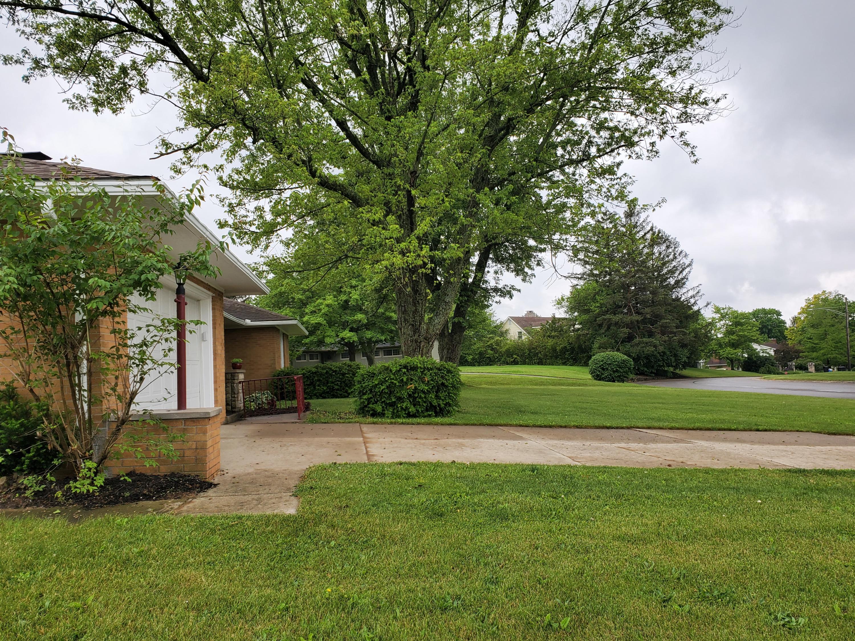 1124 Knowlton Road Bellefontaine, OH 43311 - Photo 2 of 43 20210603_101856