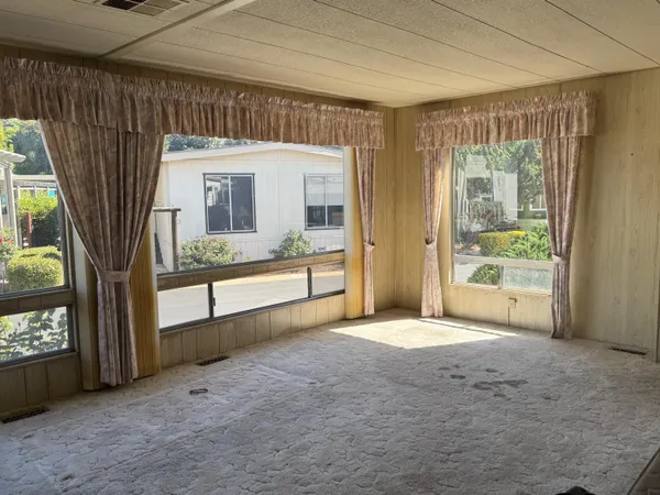 $195,000 | 22 Via Del Sol, Solvang, CA 93463
