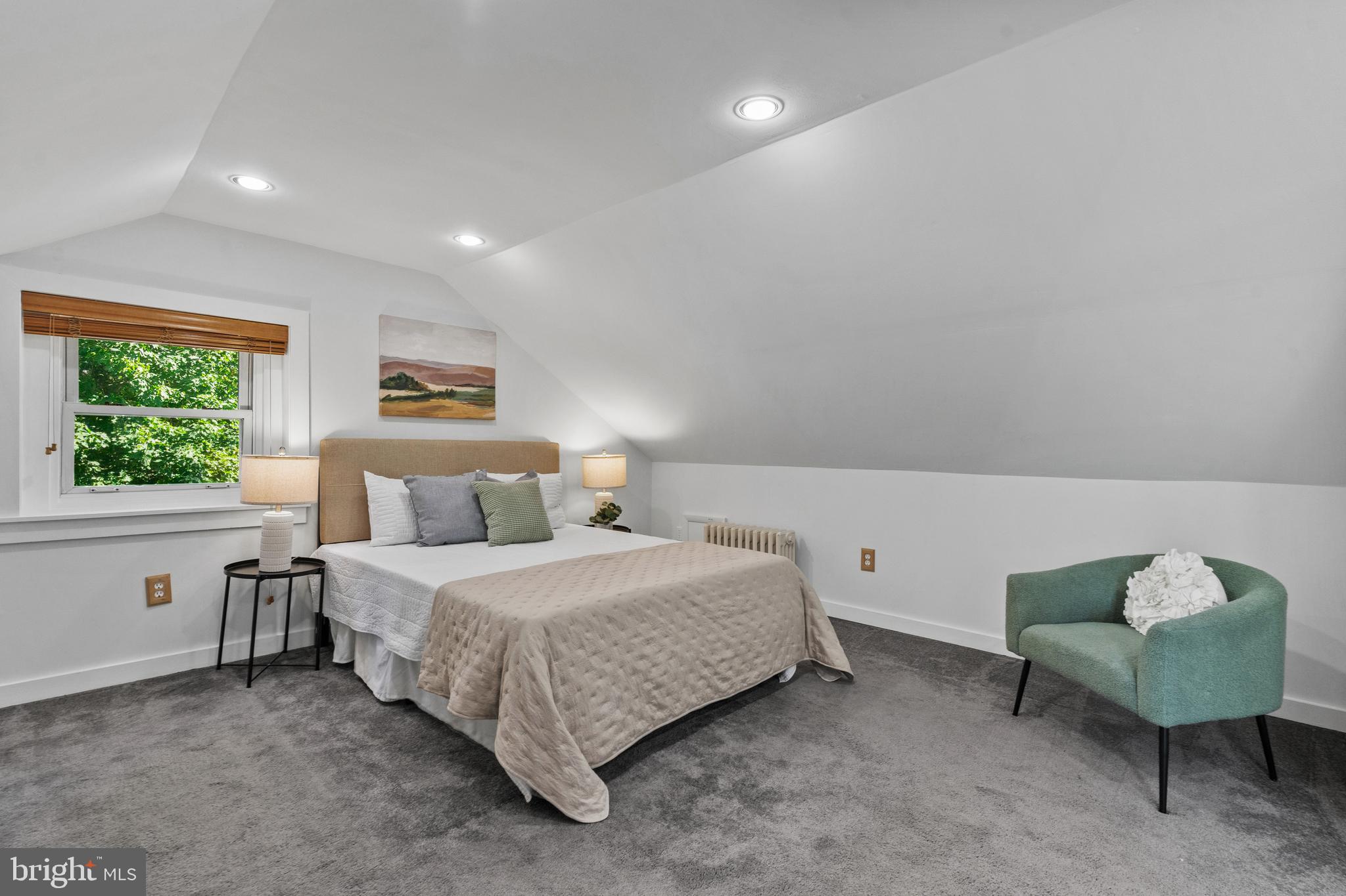 736 Dennis Avenue Silver Spring, MD 20901 - Photo 25 of 34 Primary Bedroom