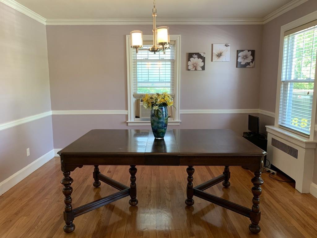 78 June Street Worcester, MA 01602 - Photo 5 of 40