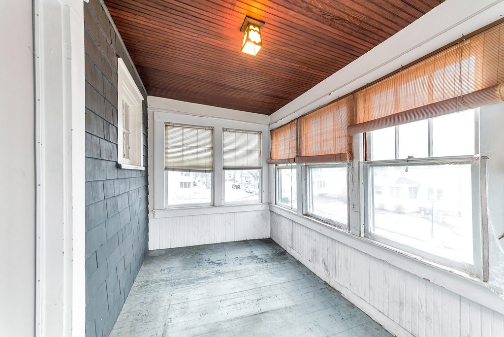 112-114 Carver Street Springfield, MA 01108 - Photo 10 of 23 Gallery Image 10