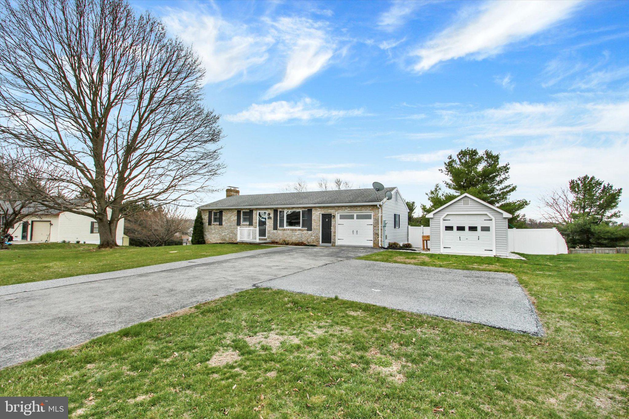 45 Lee Ann Court Hanover, PA 17331 - Photo 2 of 23 Charming home with spacious yard.