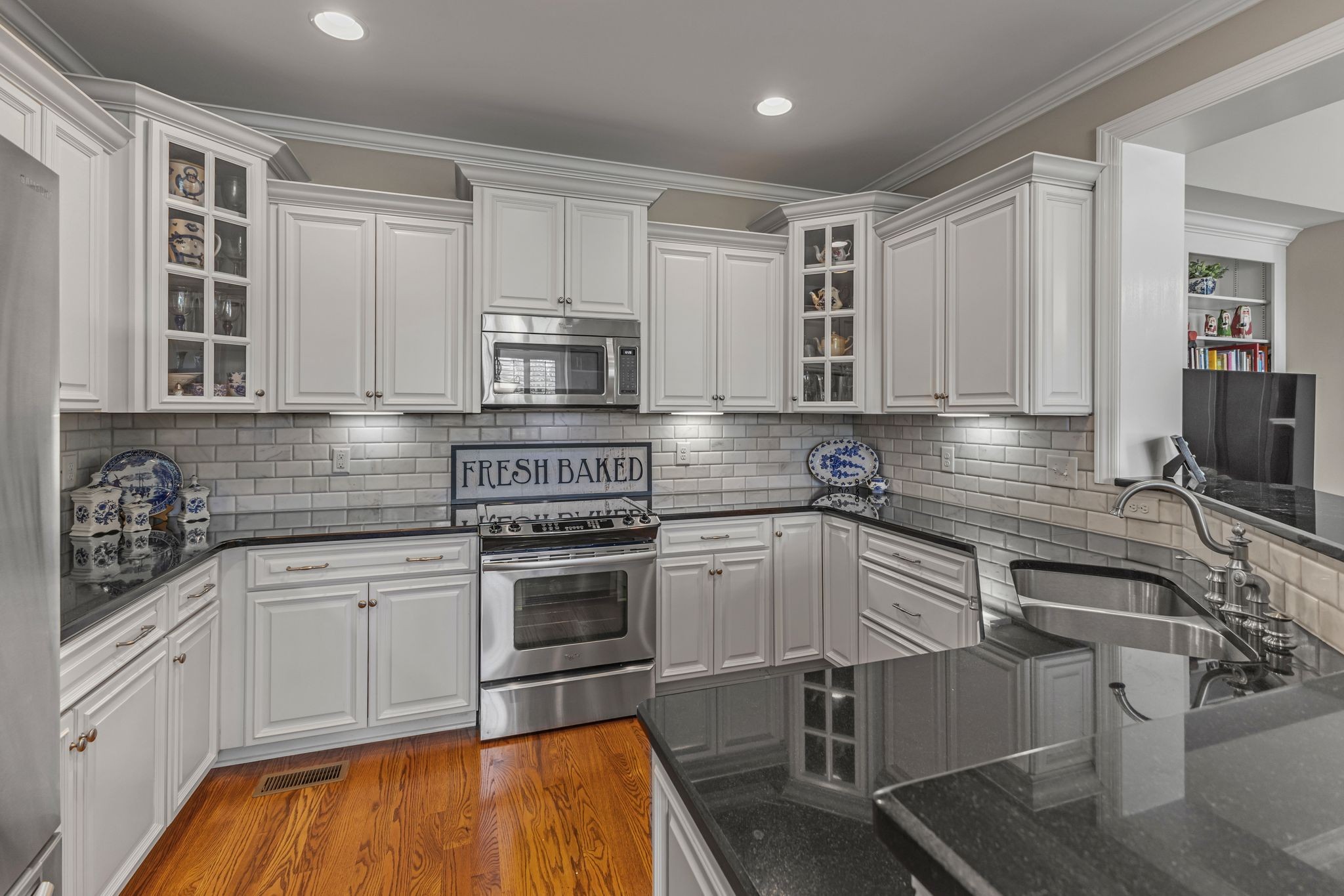 2001 Barclay Lane Franklin, TN 37064 - Photo 12 of 48