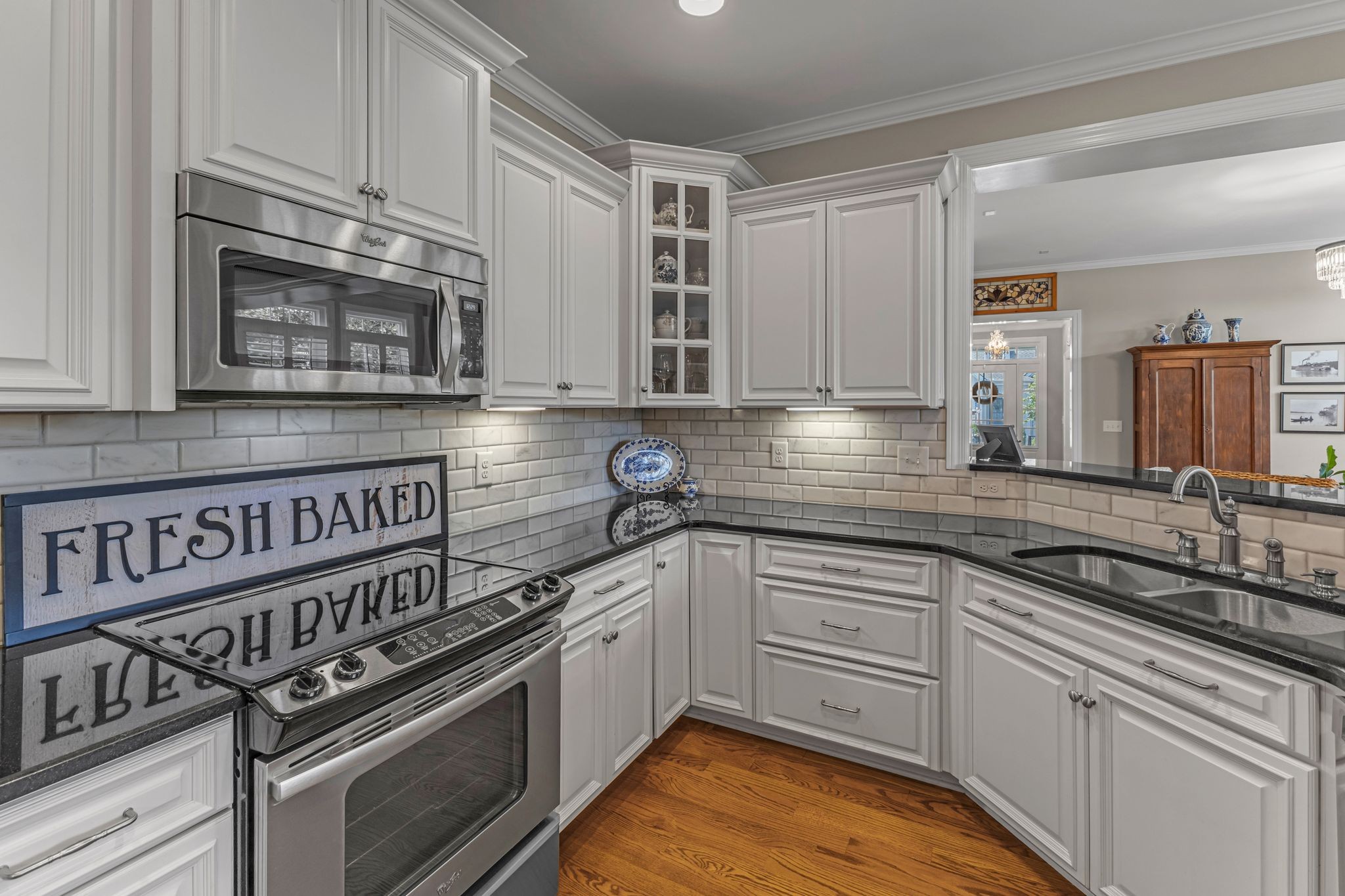 2001 Barclay Lane Franklin, TN 37064 - Photo 13 of 48