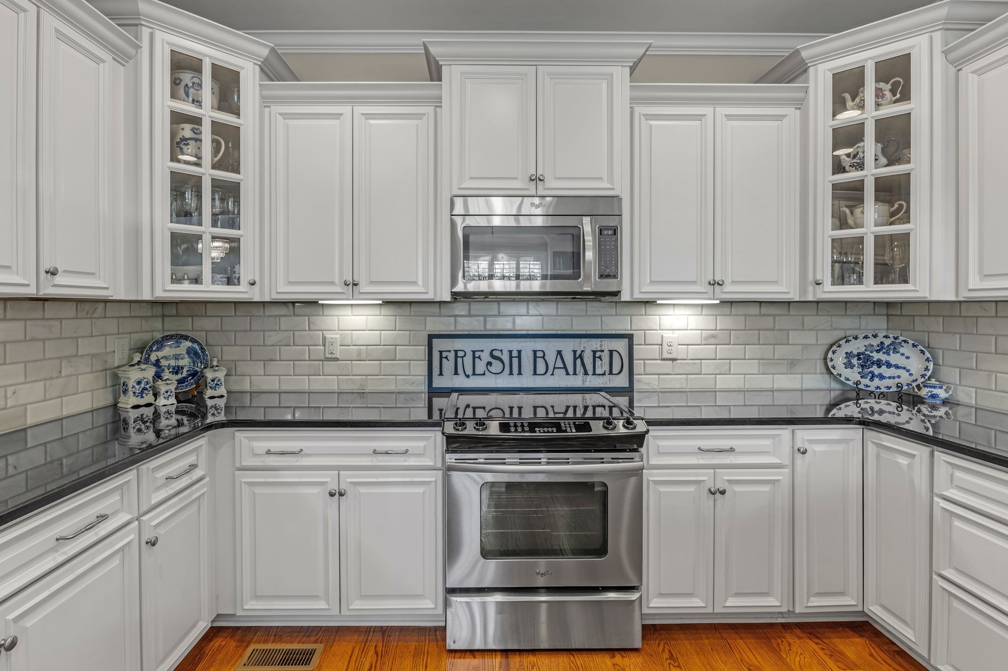 2001 Barclay Lane Franklin, TN 37064 - Photo 14 of 48