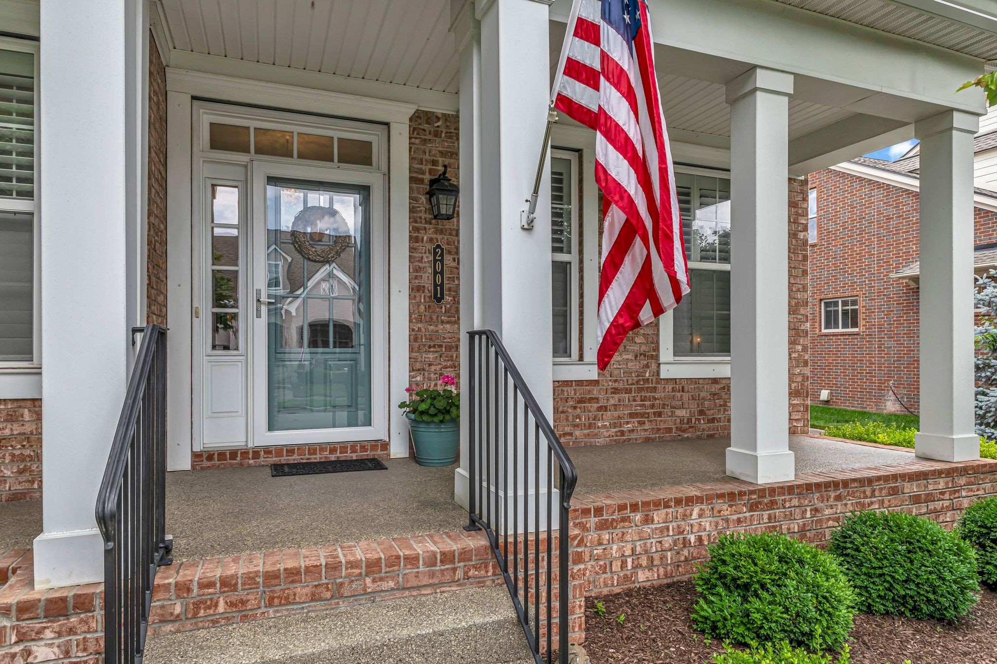 2001 Barclay Lane Franklin, TN 37064 - Photo 2 of 48