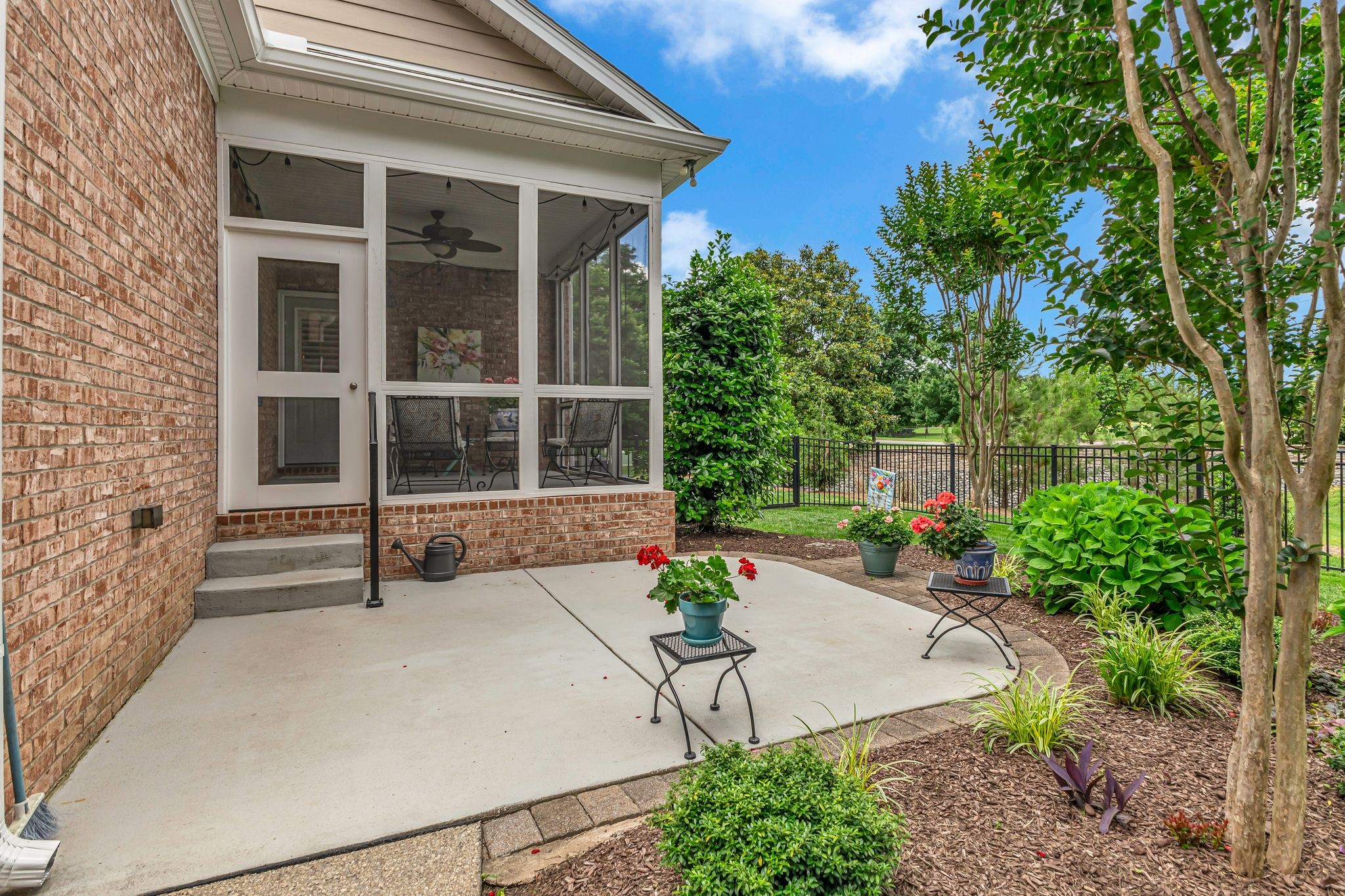 2001 Barclay Lane Franklin, TN 37064 - Photo 37 of 48