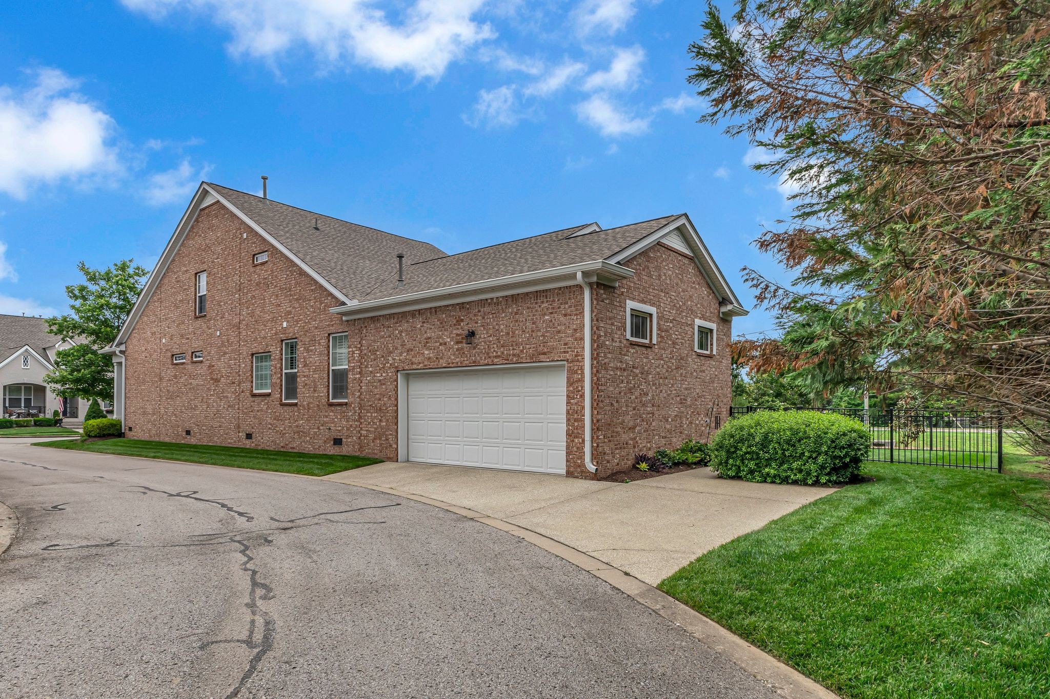 2001 Barclay Lane Franklin, TN 37064 - Photo 41 of 48