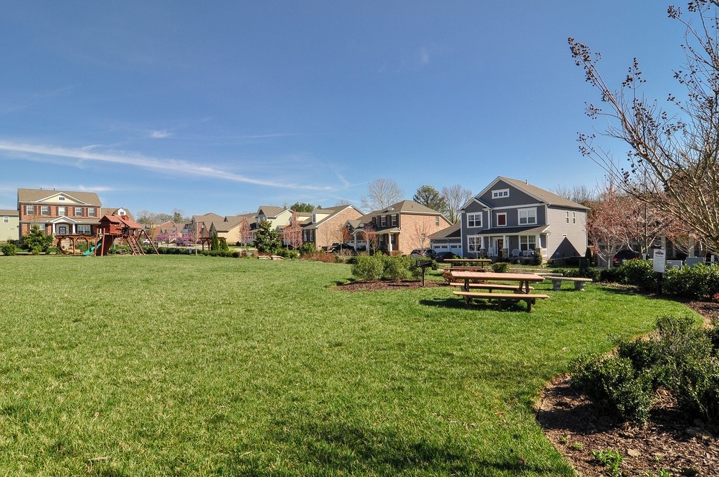 2001 Barclay Lane Franklin, TN 37064 - Photo 44 of 48