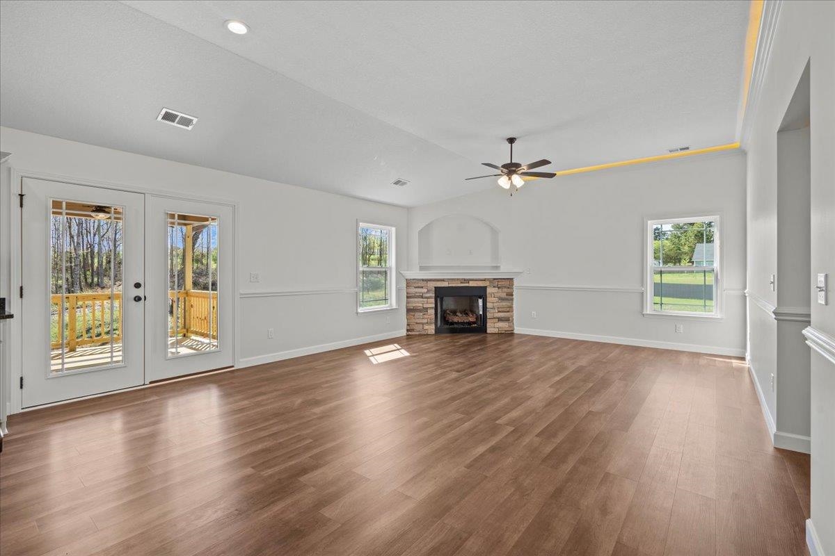 1051 Holly Springs Inman, SC 29349 - Photo 7 of 36