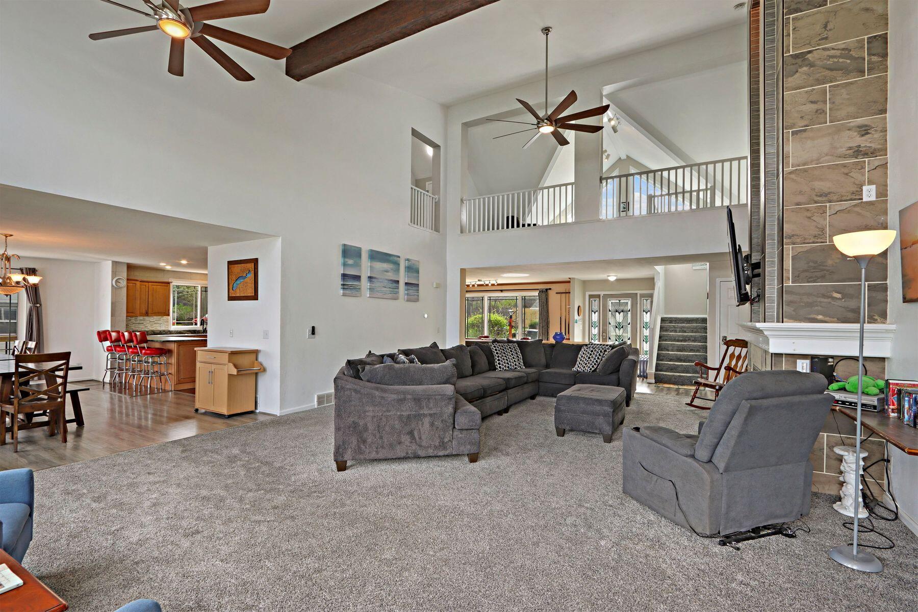 W4226 West End Road Geneva, WI 53147 - Photo 8 of 52 Open Layout
