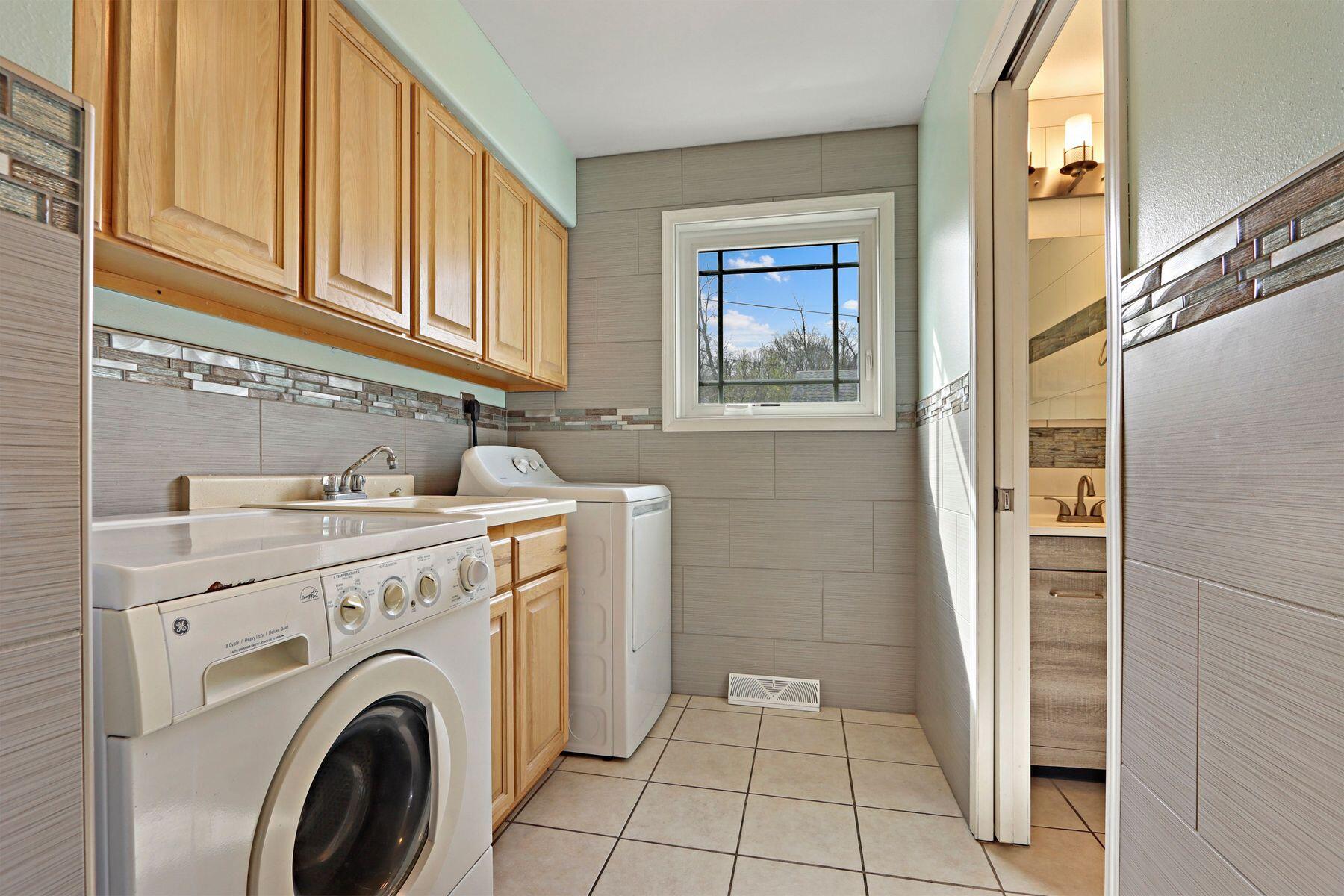 W4226 West End Road Geneva, WI 53147 - Photo 23 of 52 Laundry - Main Floor