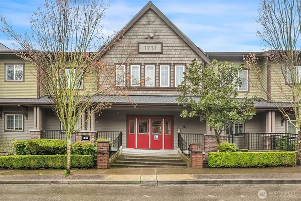 $525,000 | 1731 10th Avenue Northeast, Unit B115, Issaquah, WA 98029