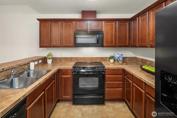 $525,000 | 1731 10th Avenue Northeast, Unit B115, Issaquah, WA 98029