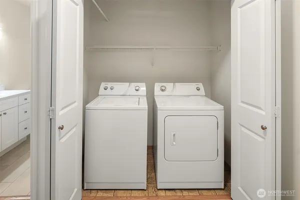 $525,000 | 1731 10th Avenue Northeast, Unit B115, Issaquah, WA 98029