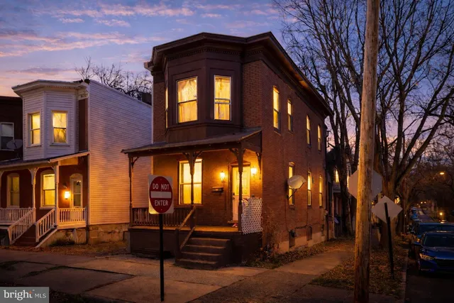 $130,000 | 545 South 15th Street, Harrisburg, PA 17104