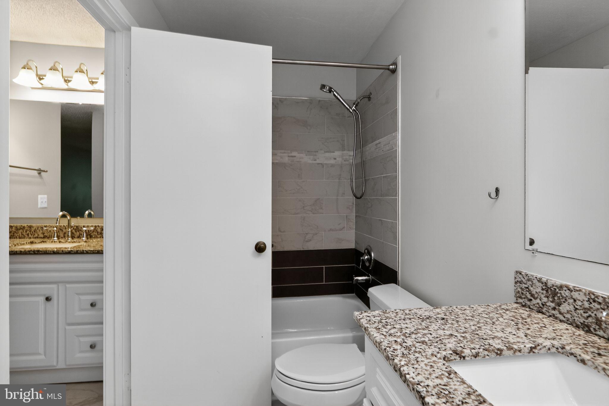 1502 Summerchase Court Reston, VA 20194 - Photo 8 of 15