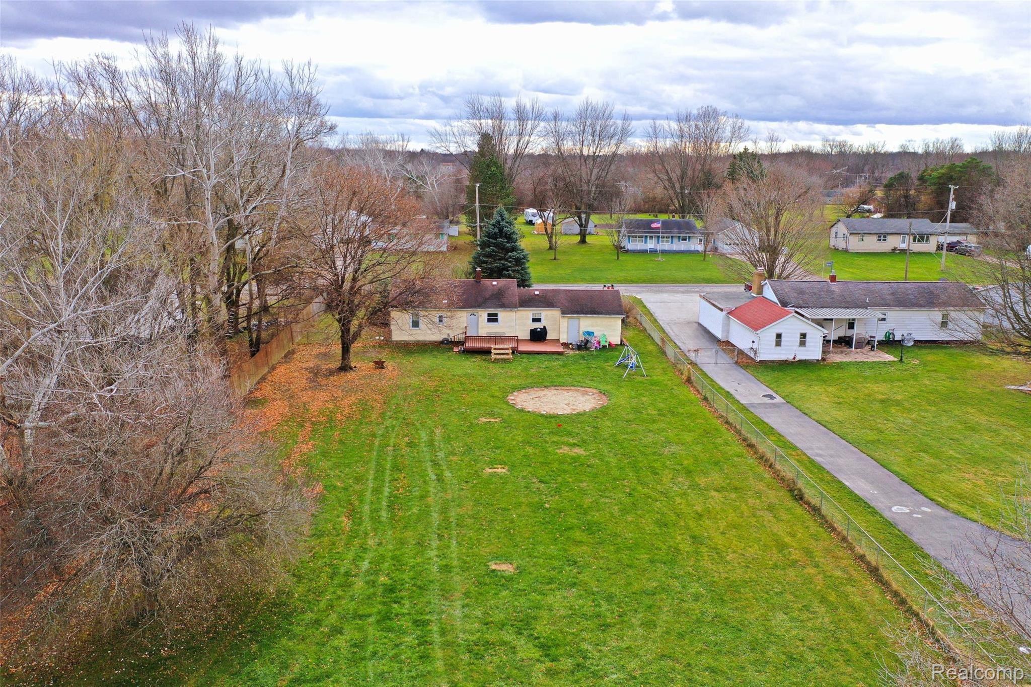 5059 East Frances Road Mount Morris, MI 48458 - Photo 5 of 25 5059-E-Frances-Rd-37 Outside.jpg