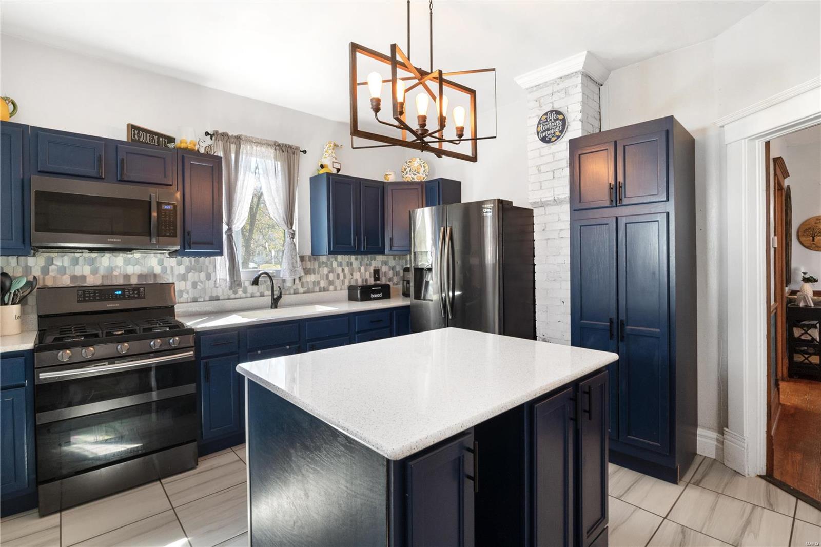 319 West 3rd Street Waterloo, IL 62298 - Photo 17 of 27