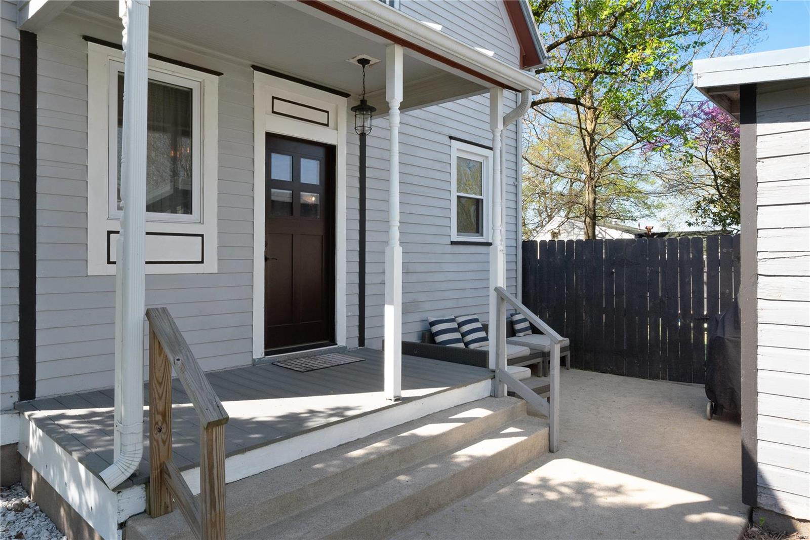 319 West 3rd Street Waterloo, IL 62298 - Photo 8 of 27