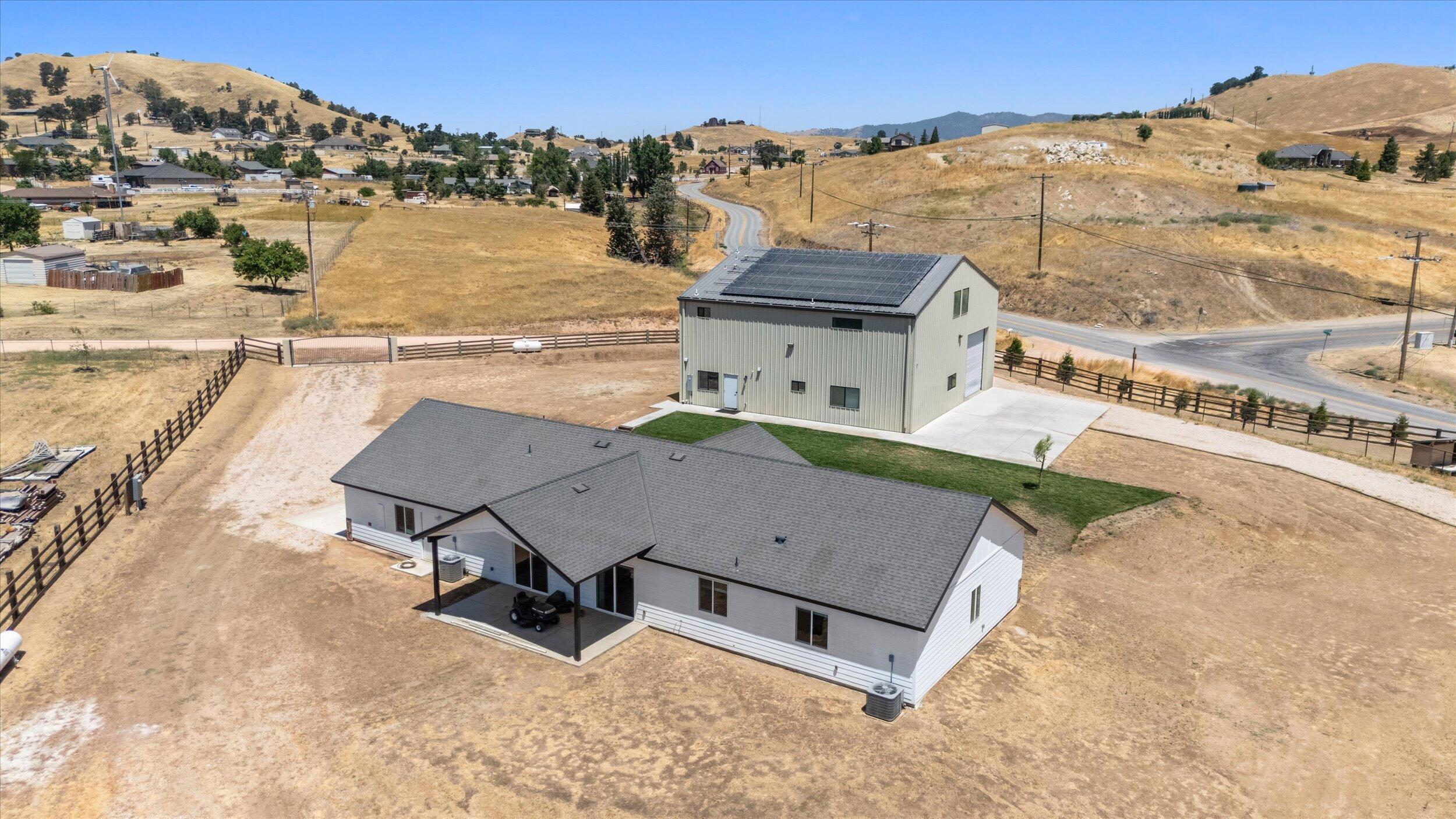 21736 Pinon Canyon Road Tehachapi, CA 93561 - Photo 5 of 41 05-Illuminate Photography - 21736 Pinon
