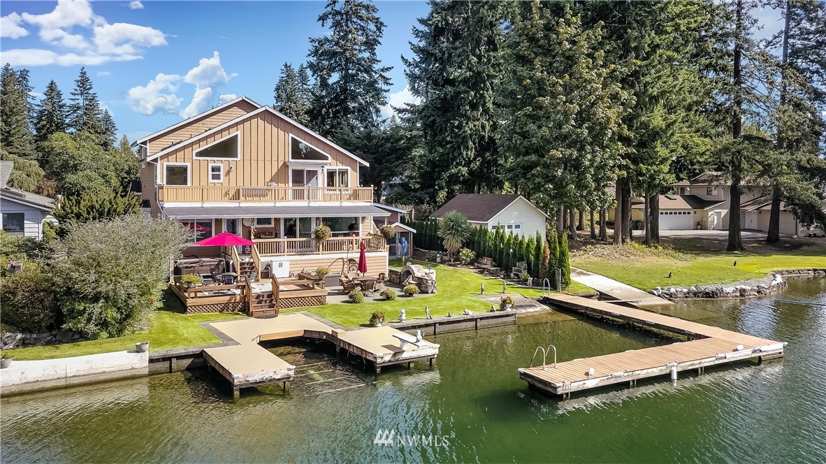 2024 Channel Road East Lake Tapps, WA 98391 - Photo 3 of 26