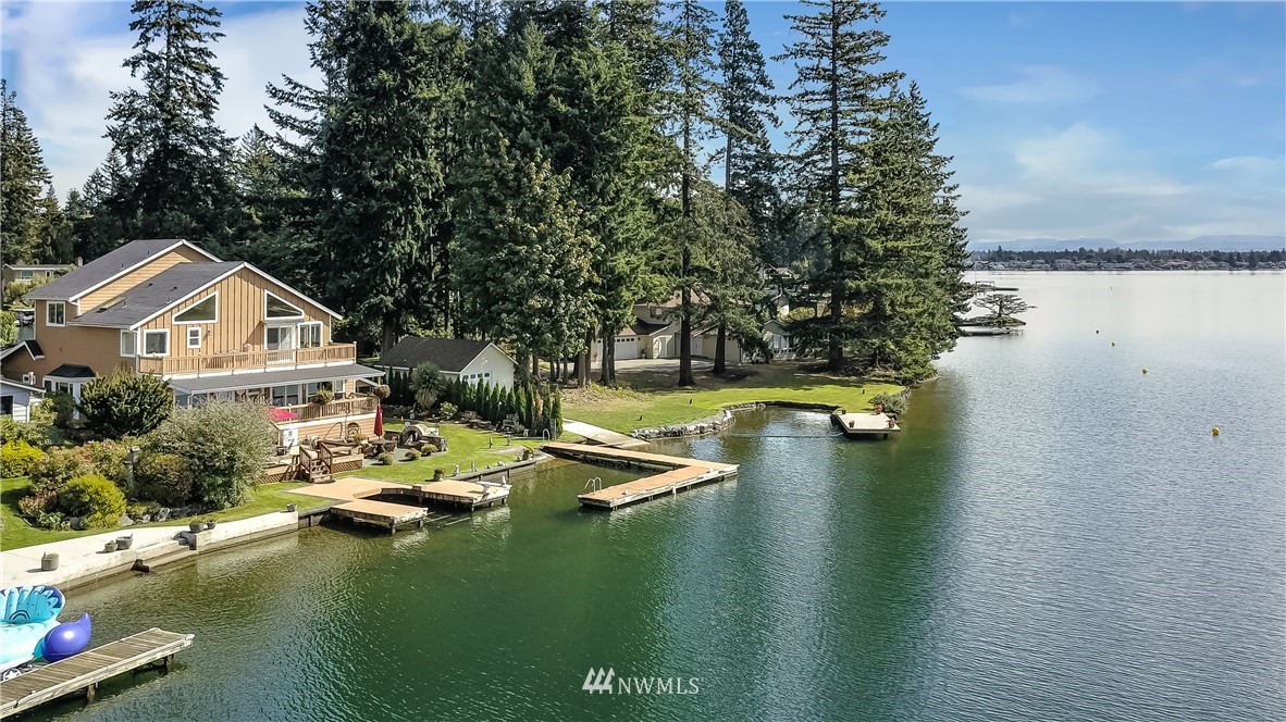 2024 Channel Road East Lake Tapps, WA 98391 - Photo 4 of 26