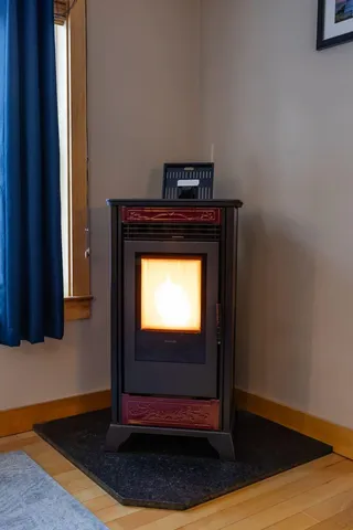 $660,000 | 23 Quarterhorse Drive, Bridgton, ME 04009