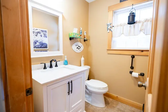 $660,000 | 23 Quarterhorse Drive, Bridgton, ME 04009