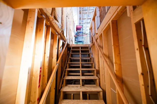 $660,000 | 23 Quarterhorse Drive, Bridgton, ME 04009