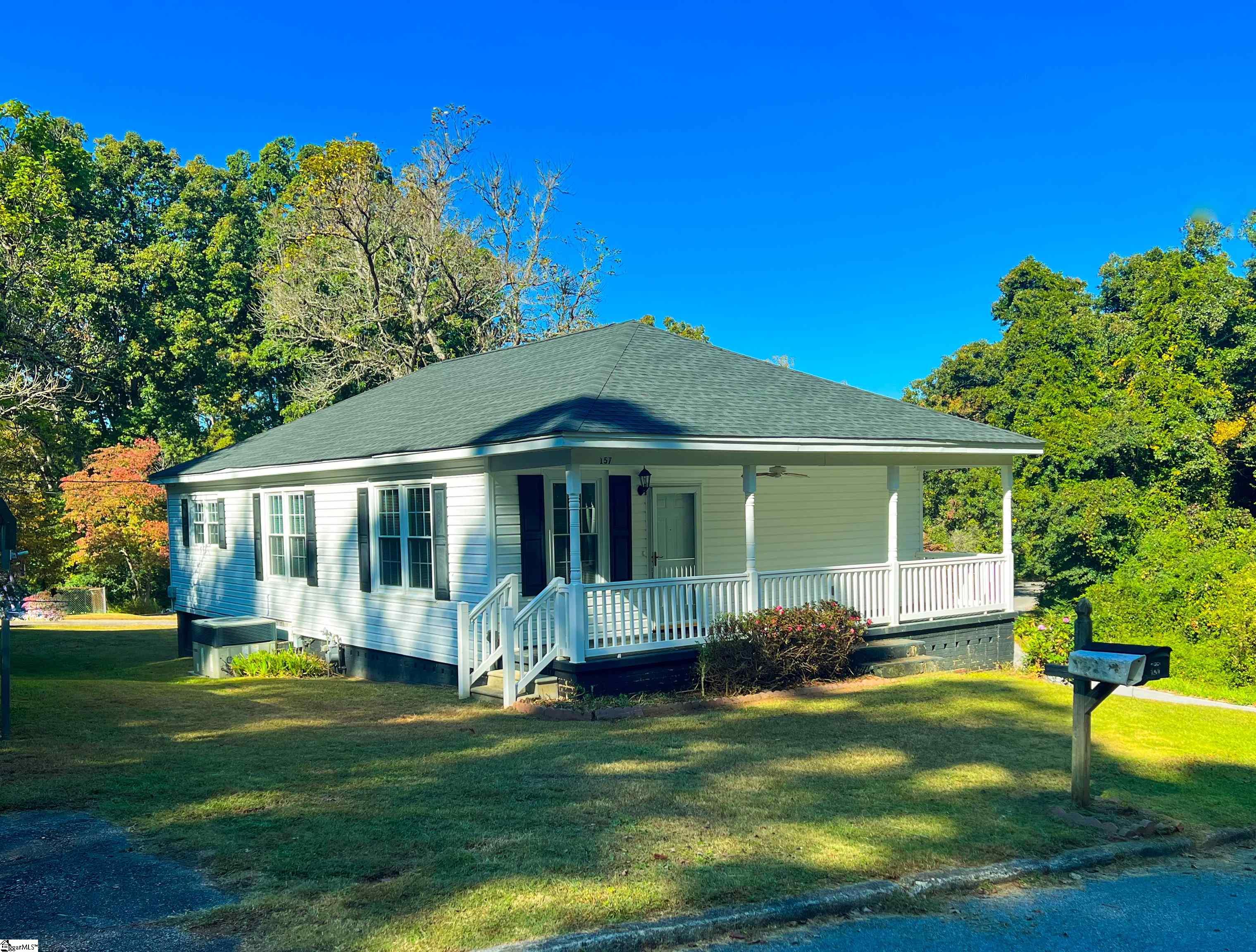 157 5th Street Easley, SC 29640 - Photo 1 of 27