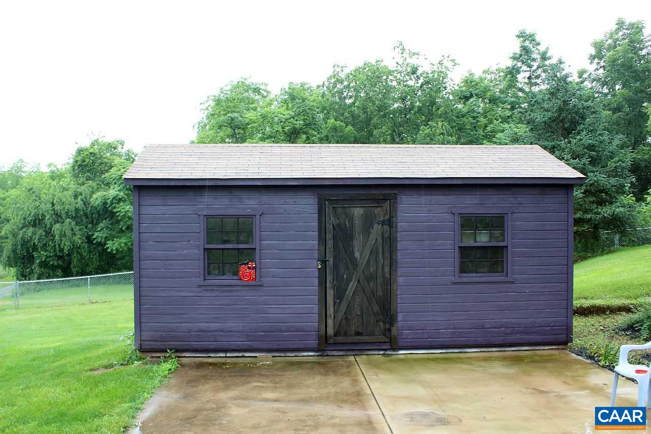 382 Fairburn Road Mount Solon, VA 22843 - Photo 7 of 13 Gallery Image 7