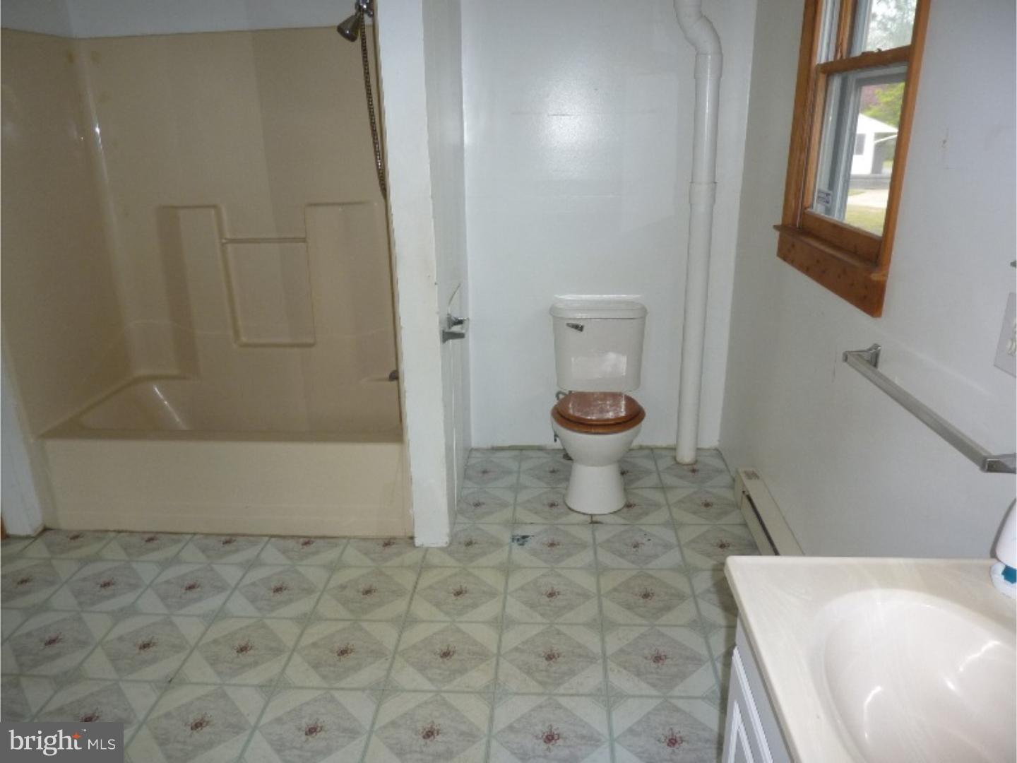 19 Cubby Hollow Road Bridgeton, NJ 08302 - Photo 8 of 13 Gallery Image 8