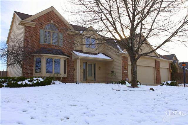 1815 Oakville Road Fort Wayne, IN 46818 - Photo 1 of 26