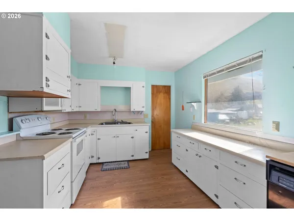 $199,000 | 615 Cowins Street, Heppner, OR 97836