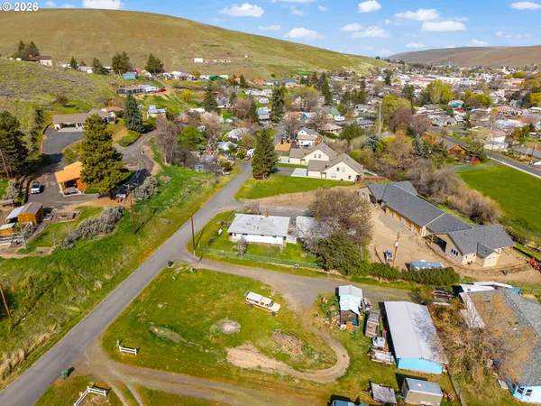 $199,000 | 615 Cowins Street, Heppner, OR 97836