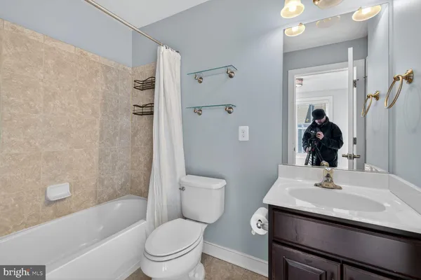 $3,500 | 724 Hendrix Avenue, Gaithersburg, MD 20878