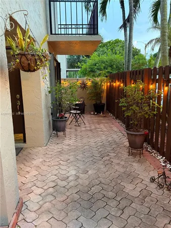 $2,600 | 10445 Southwest 154th Court, Unit 1, Miami, FL 33196