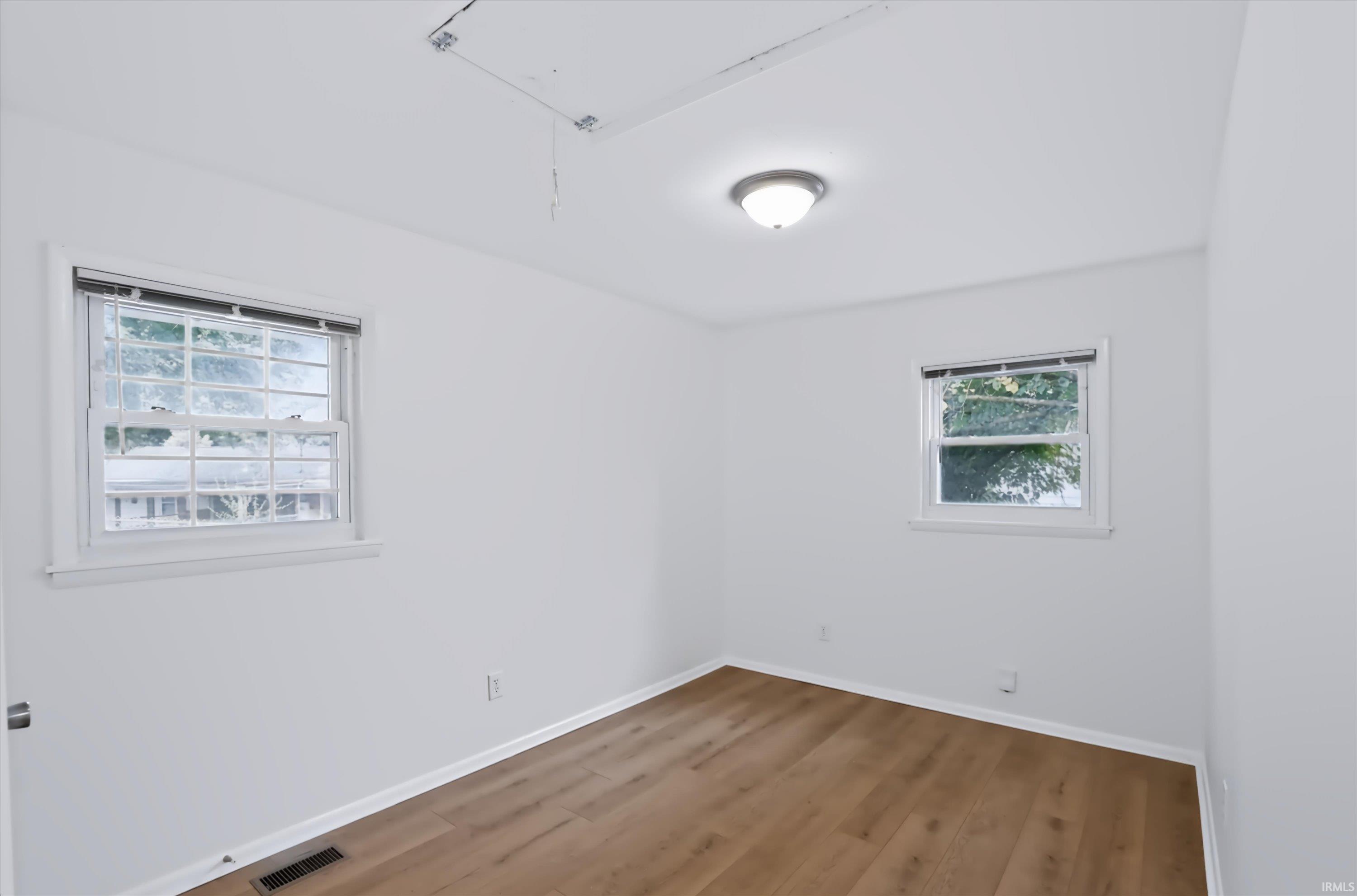 3321 North Stoneycrest Road Bloomington, IN 47404 - Photo 19 of 41 Gallery Image 19