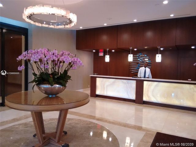 $565,000 | 19667 Turnberry Way, Unit 19K, Aventura, FL 33180